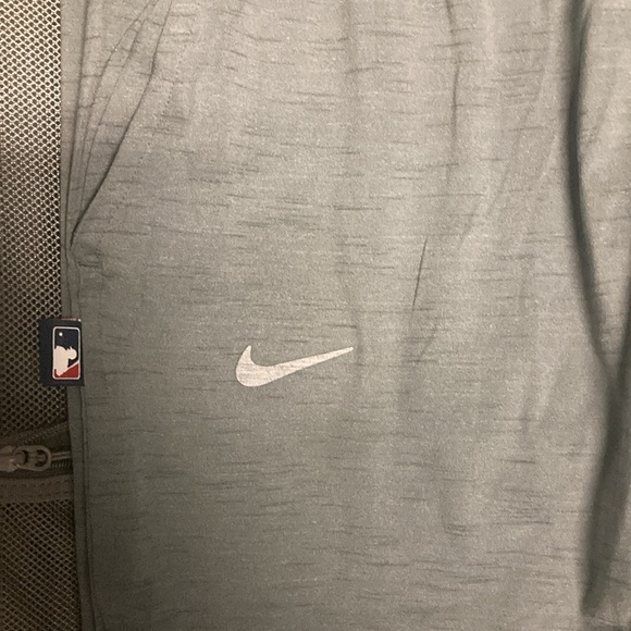 Gray Nike MLB Collection DriFit Boston Red Sox Sweatpants
Light 
Jogger Bottom - Picture 2 of 5